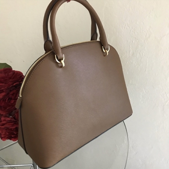 NWT MICHAEL KORS CINDY LARGE DOME SATCHEL โฆ - Picture 13 of 15